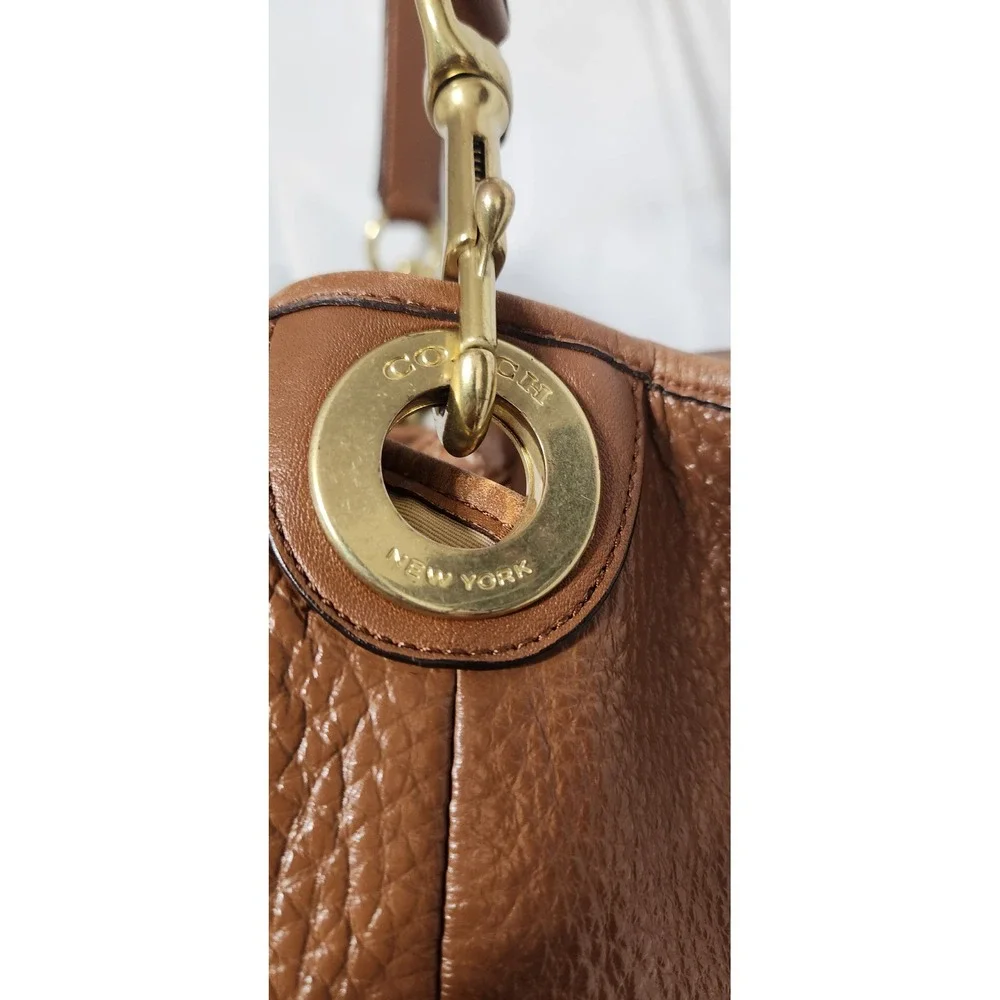 COACH New York Hadley F-31334 Hobo Bag Brown Pebbled Leather Shoulder Bag